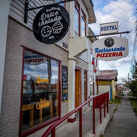 Hostal Alcazar Puerto Natales Exterior photo